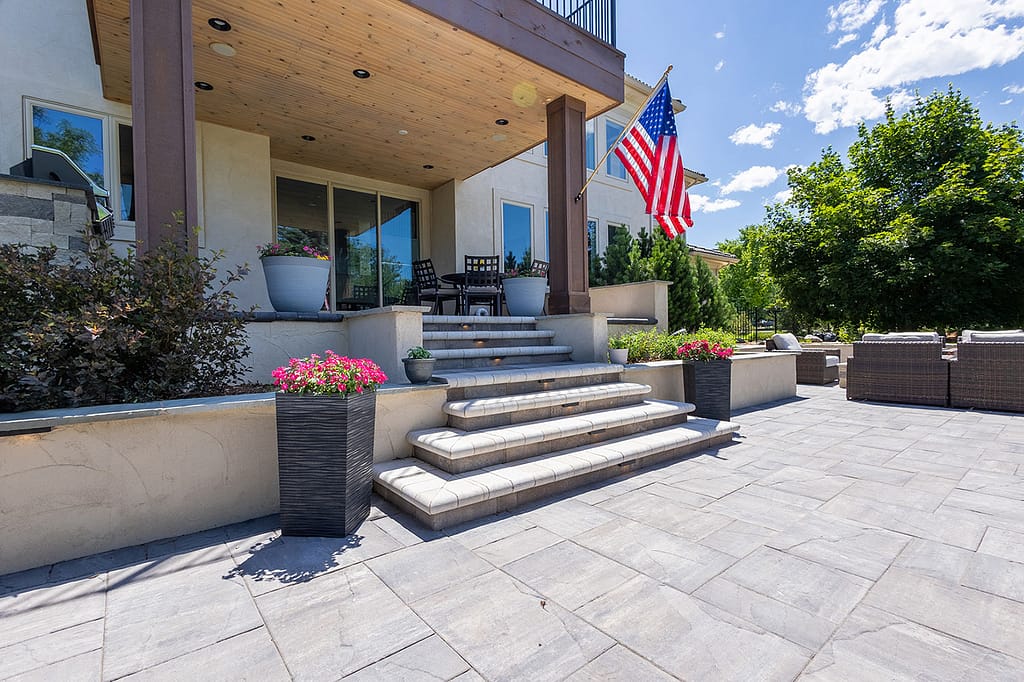 paver patio with steps

